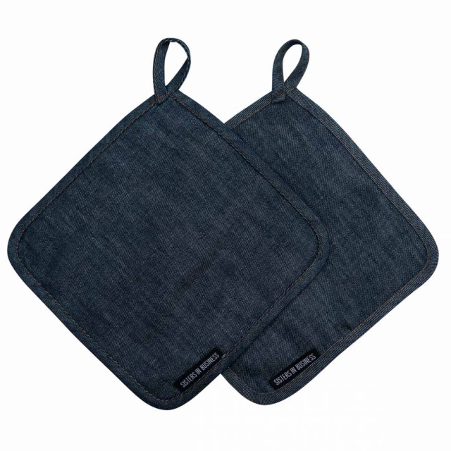 Gode grytekluter i myk denim. Passer perfekt med et av våre forklær